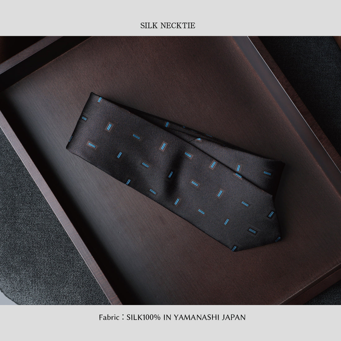 シルク スモール スクエア 小紋 YAMANASHI SILK
